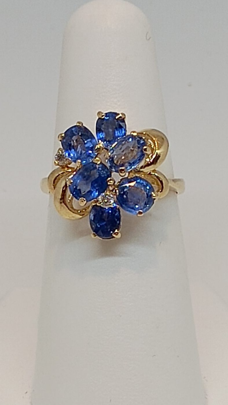 Oval Sapphires Cluster