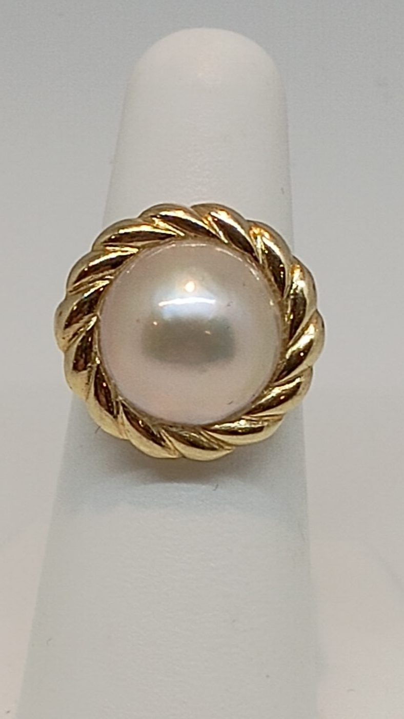 Pearl Twist Bezel