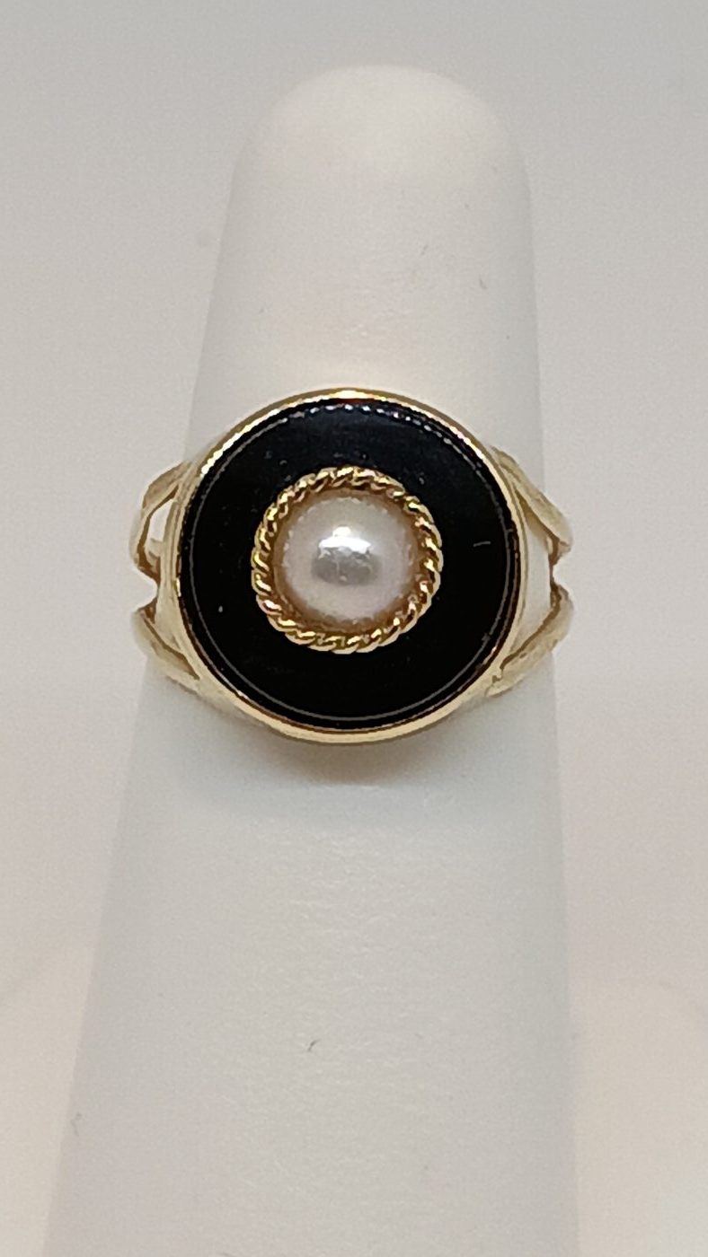 Onyx Pearl