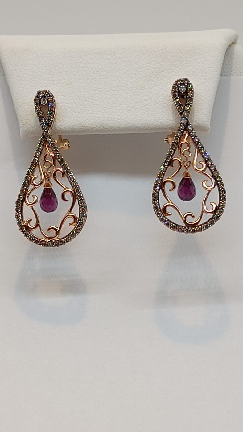 Levian Dangles
