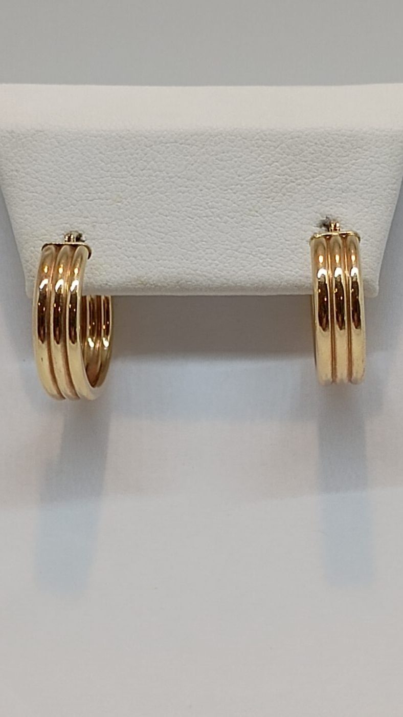 Triple Hoops