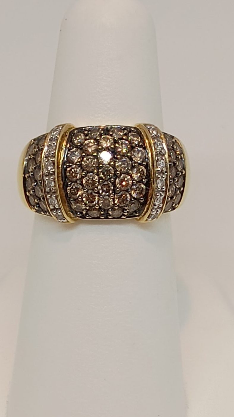 Levian Champagne